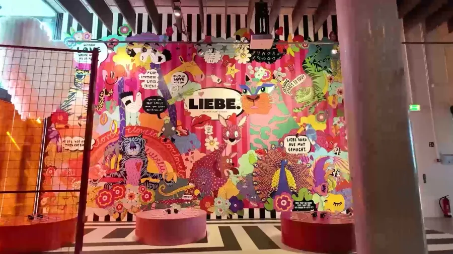 Interaktives Exponat der Sonderausstellung LIEBE im Universum Bremen